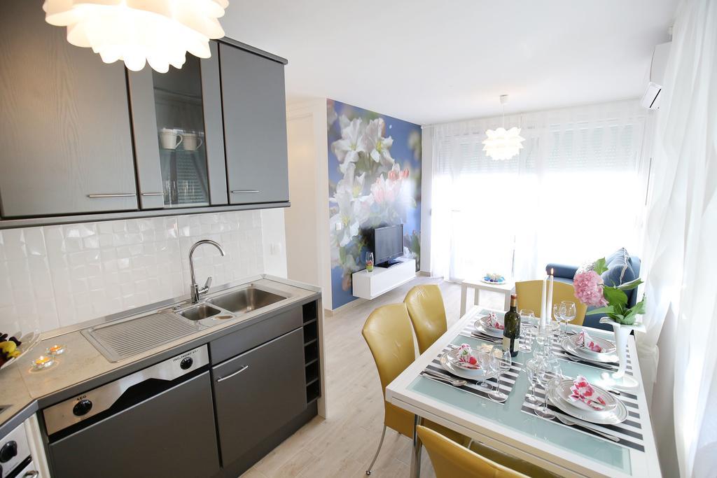 Apartment Flowers, Free Garage Parking Zadar Ruang foto