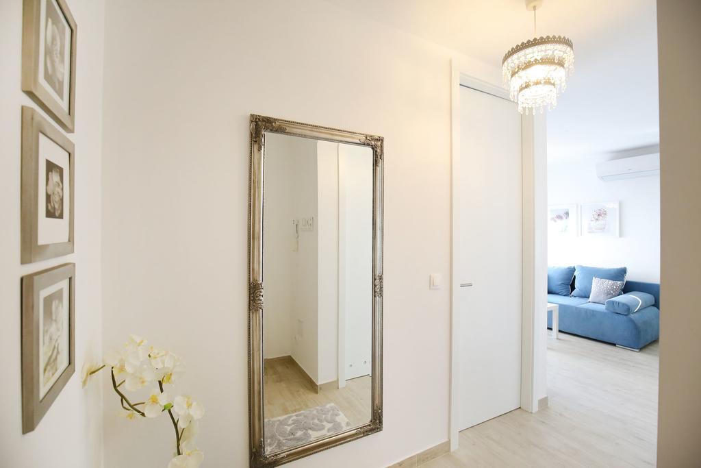 Apartment Flowers, Free Garage Parking Zadar Ruang foto